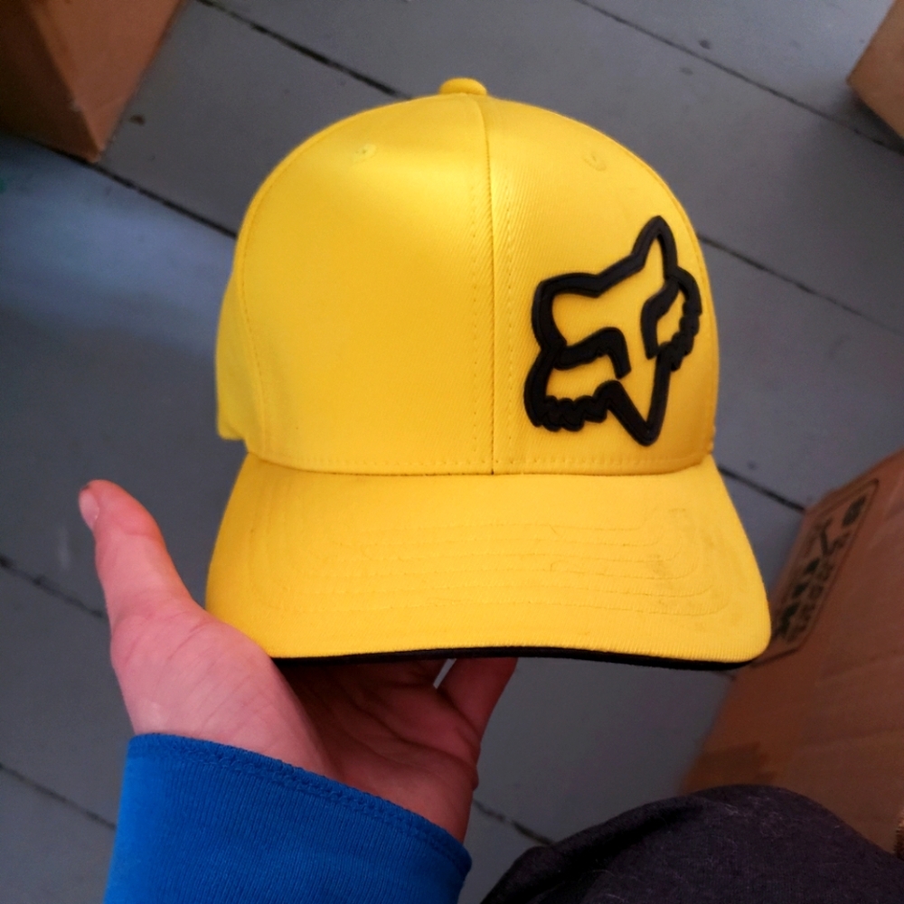 Mens fox hat